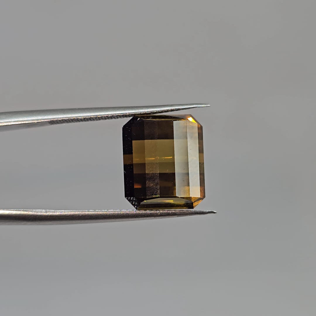 Tourmaline marron Eclat d'or