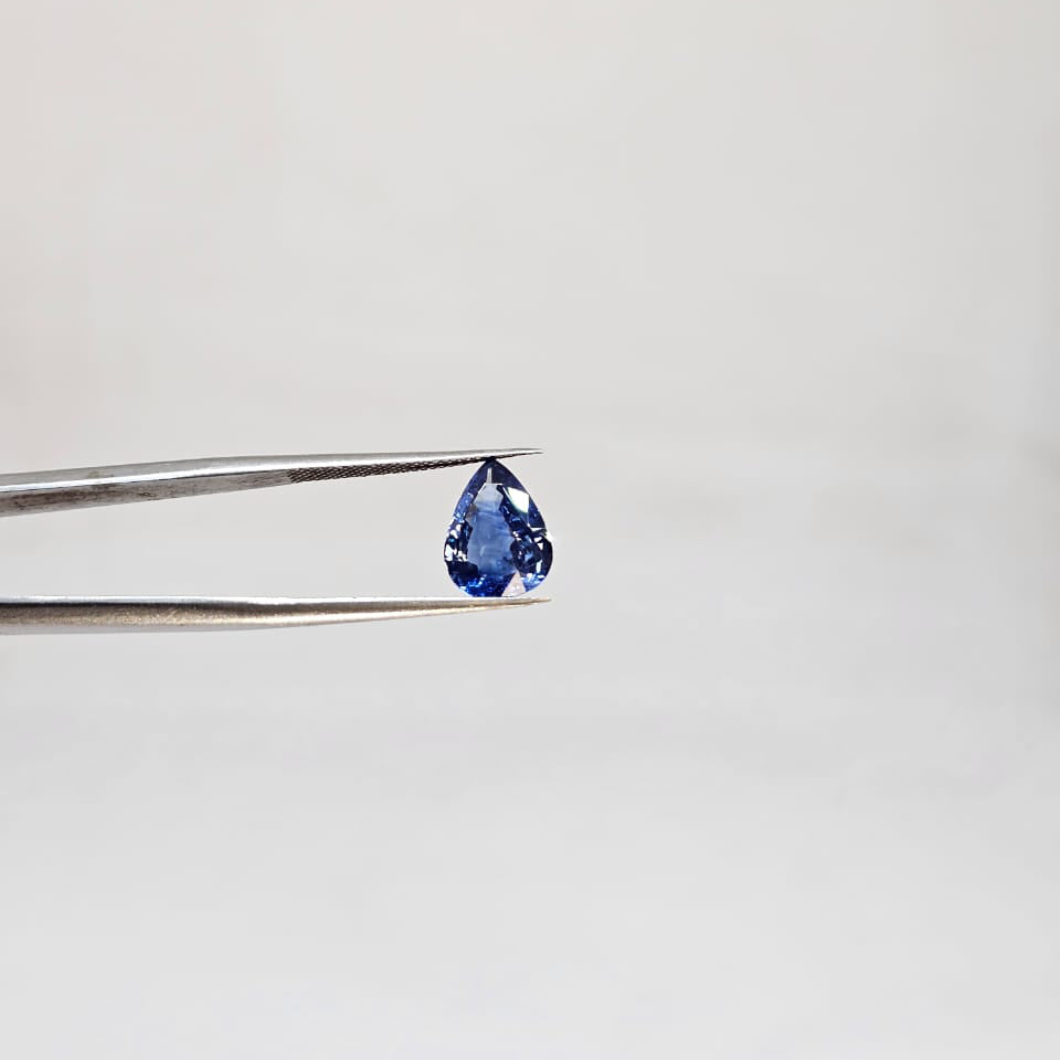 Saphir bleu Eclat d'or