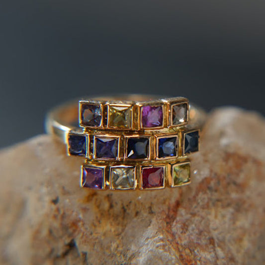 Bague en Or 18 Carats – Saphirs multicolores