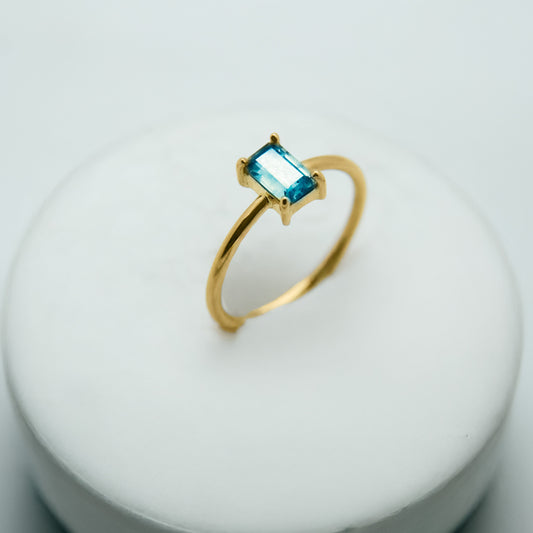 Bague en or 18K avec saphir bleu Eclat d'or